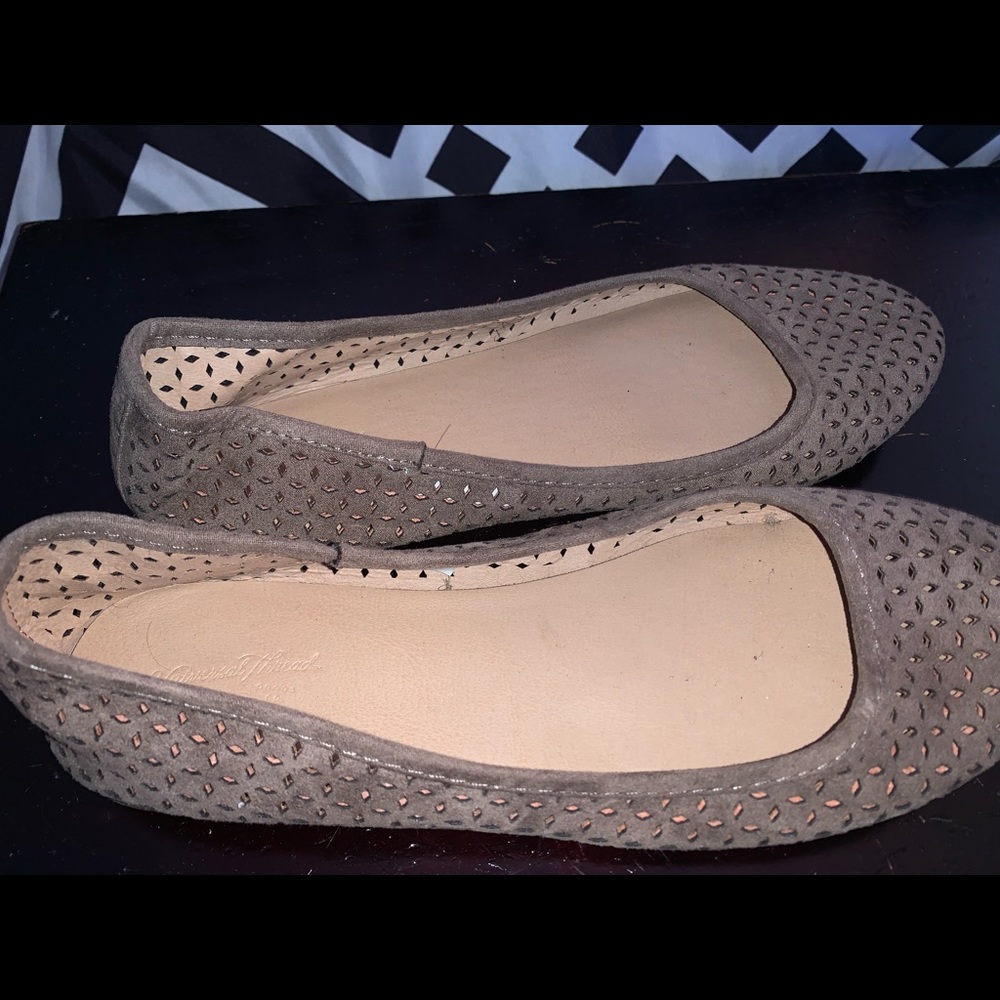 Women’s Alisha wide width round toe ballet flats